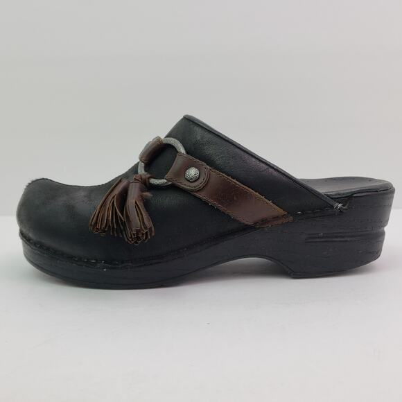 Dansko Womens Sz EU 37 US 6.5-7 Black Leather Slip On Work Nurse Mule Clog Shoes - Picture 3 of 12